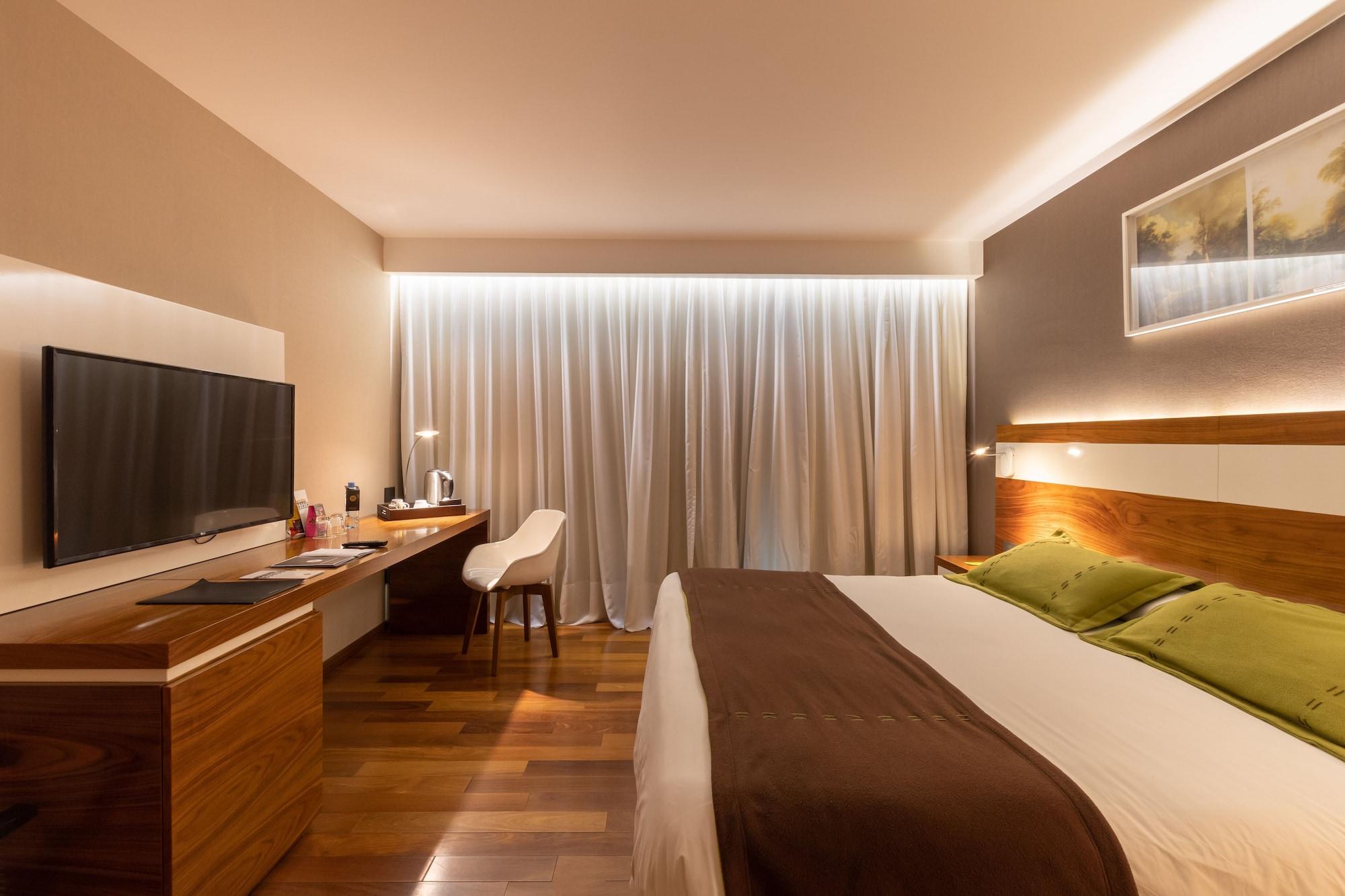 Yrigoyen 111 Hotel Córdoba Exteriér fotografie